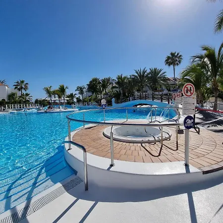 Apartment Studio No 1 Directly On The And Sea, Terrace, Heated Pool, Wifi *