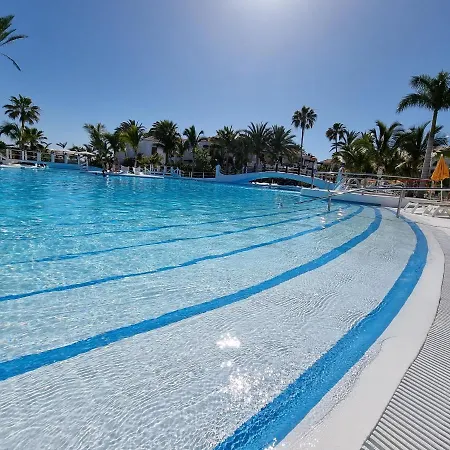 Apartment Studio No 1 Directly On The And Sea, Terrace, Heated Pool, Wifi *